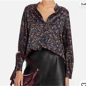 Vince top size small never worn